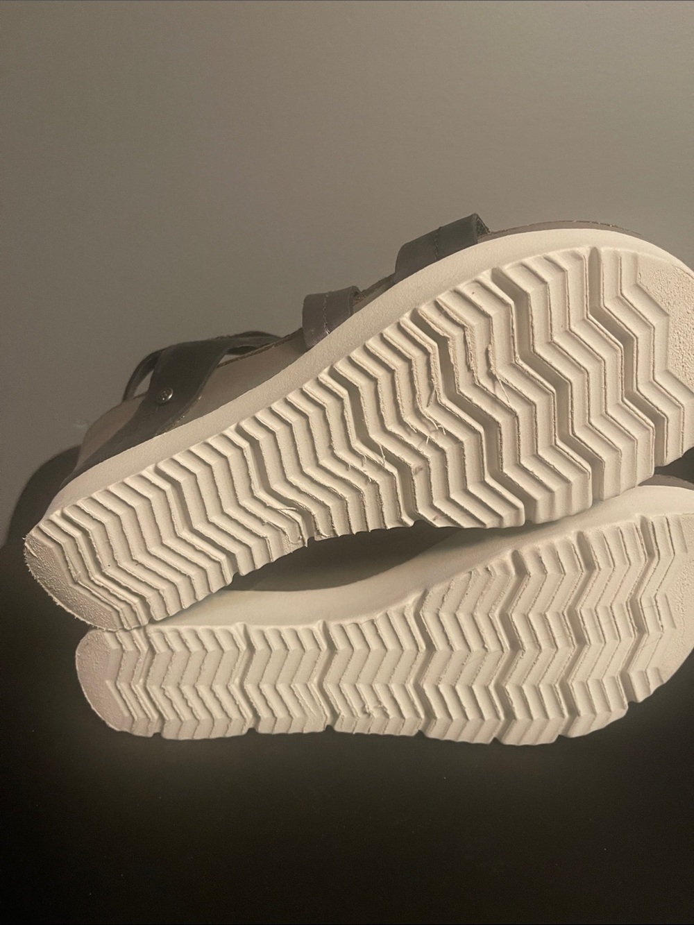 OTBT Metallic Silver Strappy Wedge Sandals - Picture 2 of 2